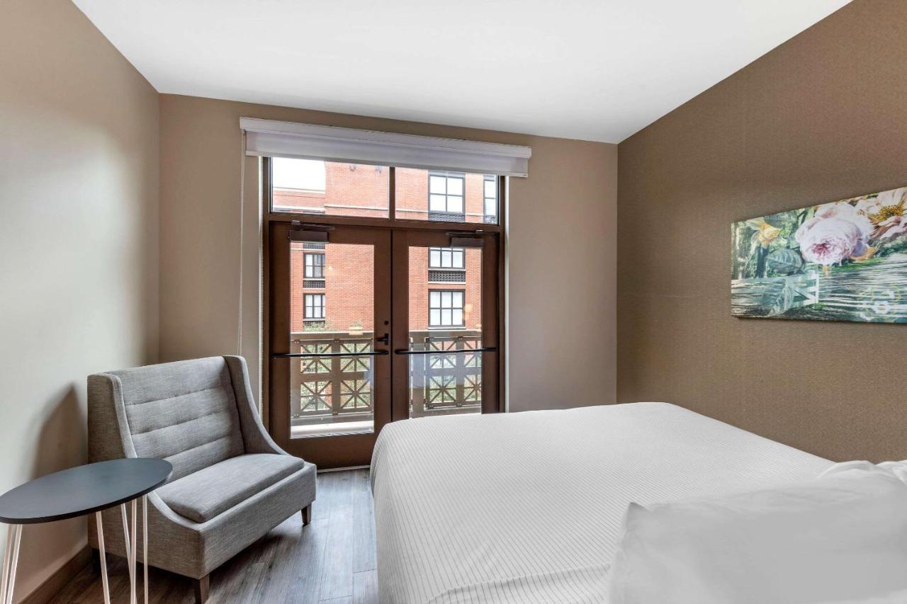 Cambria Hotel Savannah Downtown Historic District Esterno foto