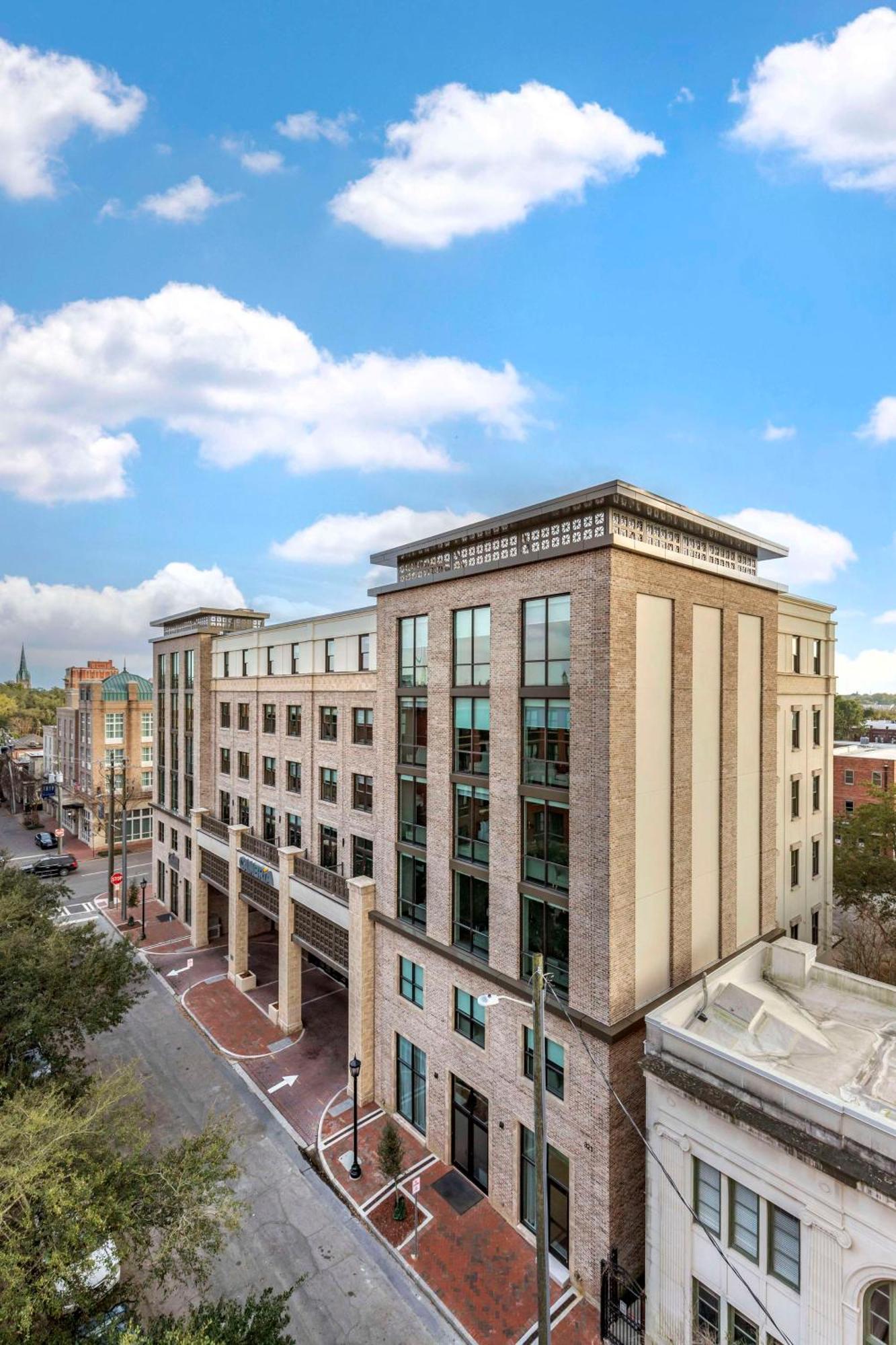 Cambria Hotel Savannah Downtown Historic District Esterno foto